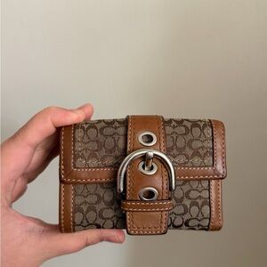 🤎Vintage Coach Soho Brown and Tan Wallet with Buckle Rare Y2K Era